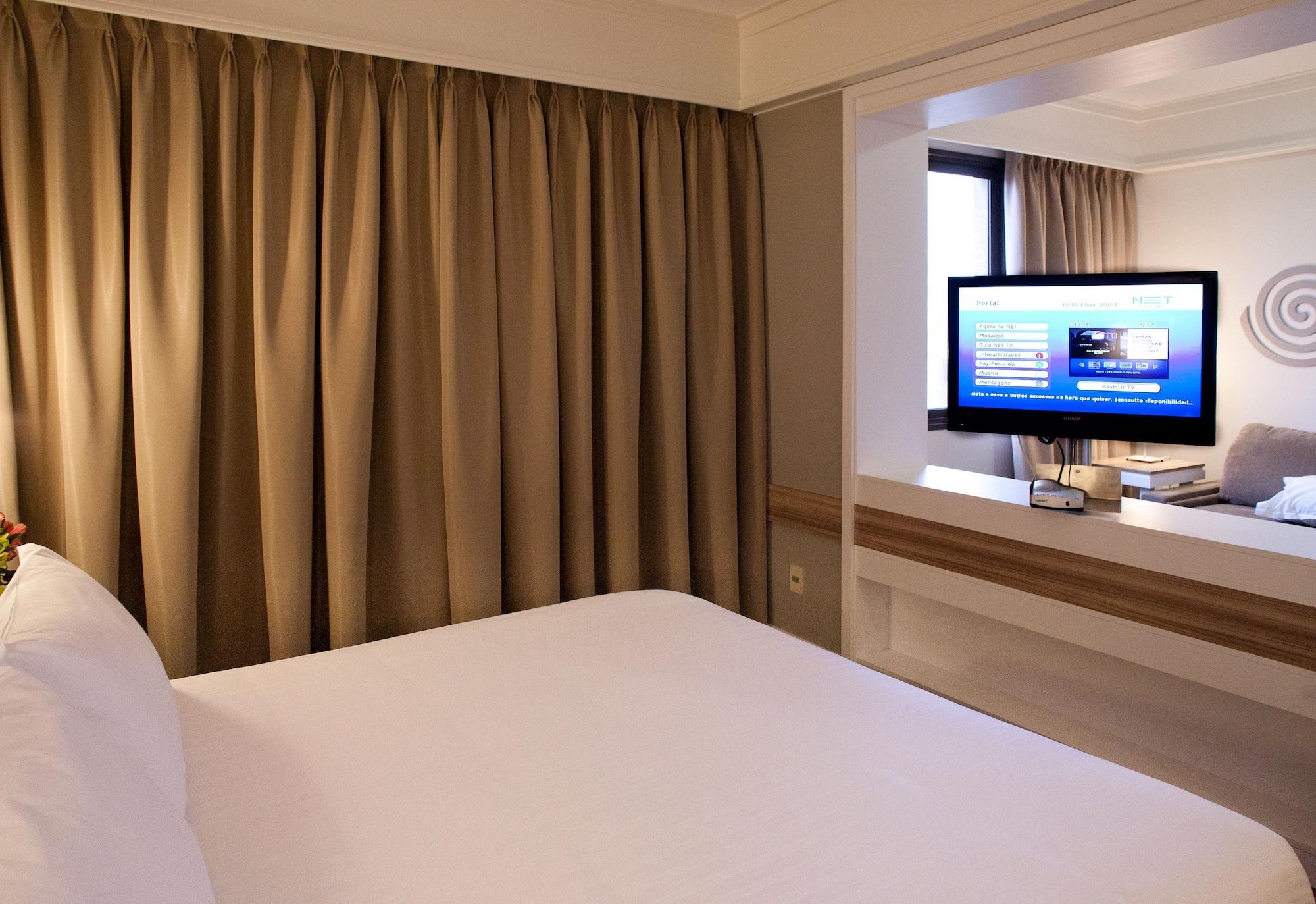 Swan 4*
