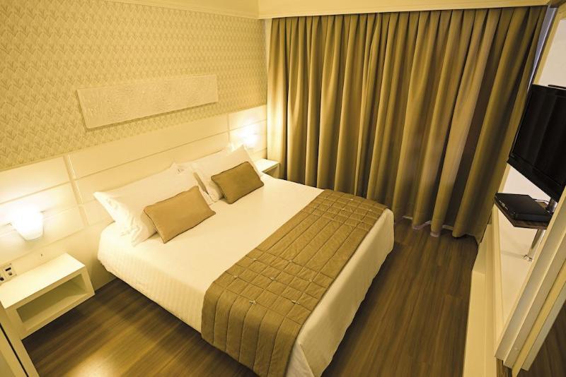 Hotel Swan 4*